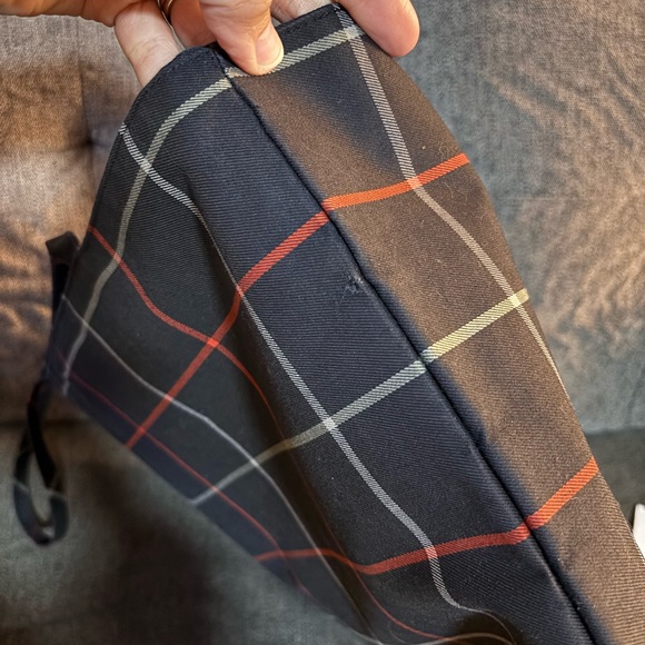 Burberry London Vintage Navy Plaid Tote Bag - Picture 7 of 7